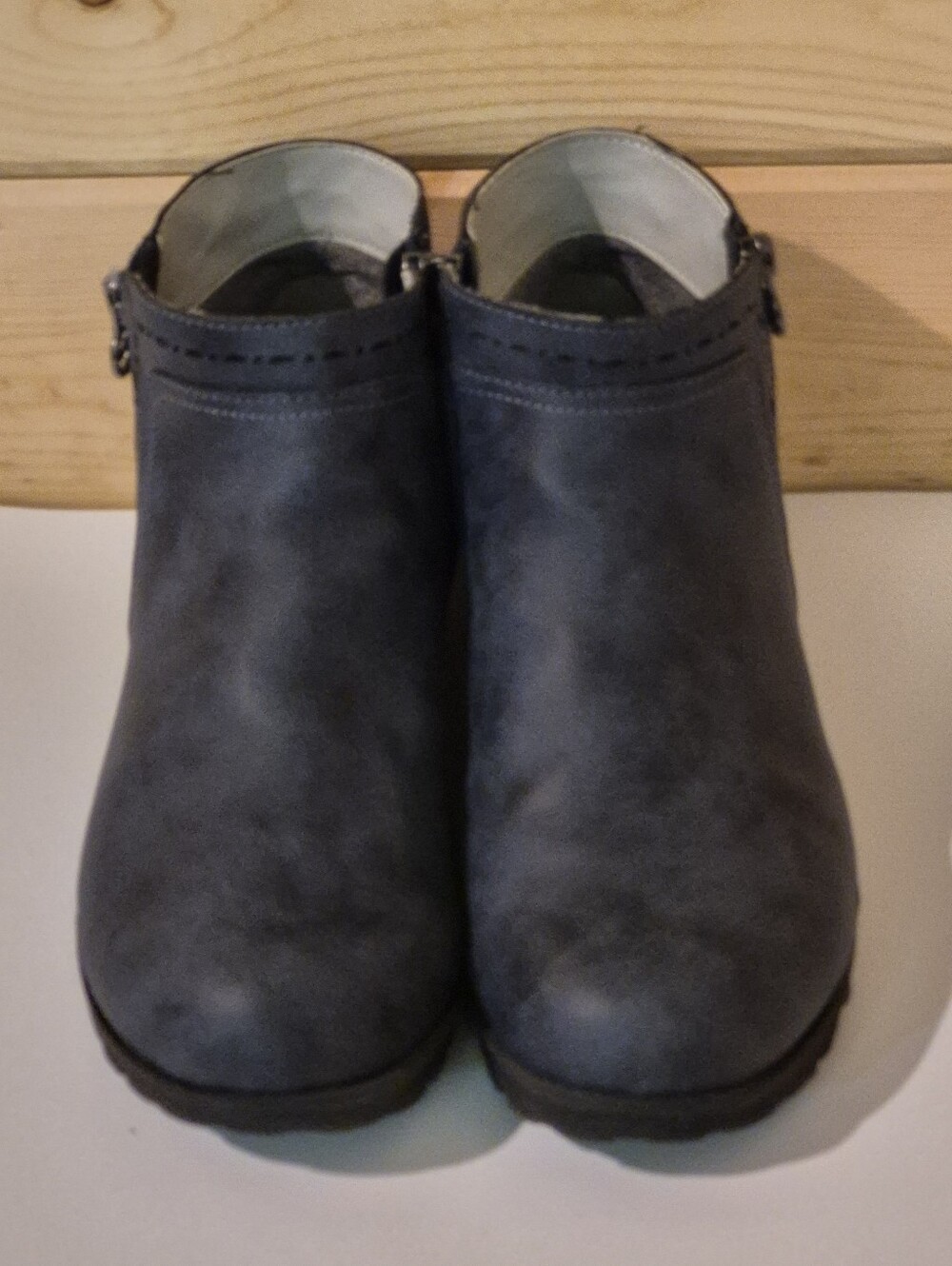 JSport Jenna Women's Blue Faux Leather Double Side Zip Memory Foam Boot Size 10M